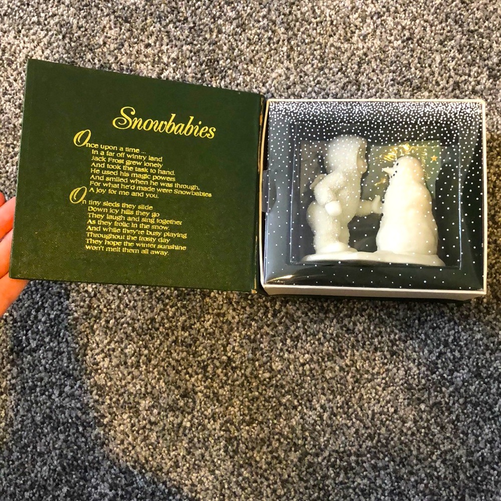 NIB Winter Tales of the Snowbabies Collectible